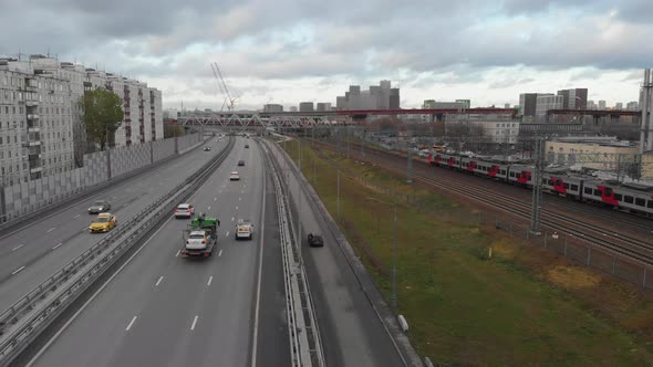 The NorthEast Expressway is a Trafficfree Main Street of Citywide Significance of the First Class alt