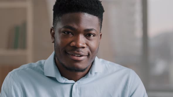 Portrait of Successful Handsome African American Businessman Male 30s Ethnic Boss Ceo Freelancer alt