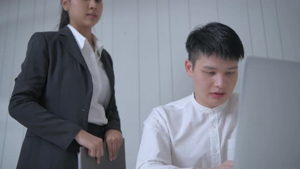 Business concept of 4k Resolution. alt