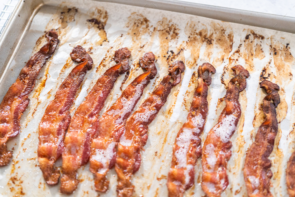 Oven-baked bacon - Arina Photography