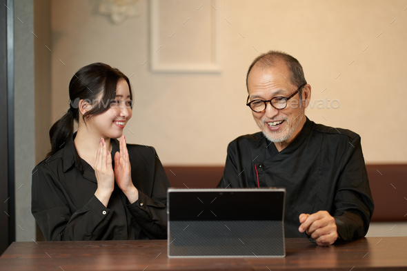 The owner of a restaurant that succeeds in attracting customers to the website