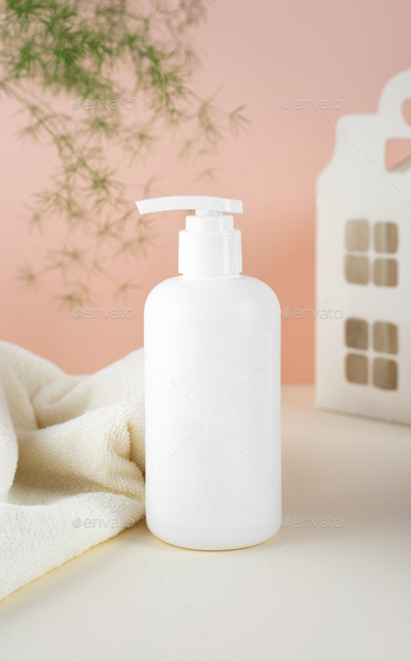 Natural Hypoallergenic Foam for bathing children. White Plastic pump bottle. children\'s cosmetics