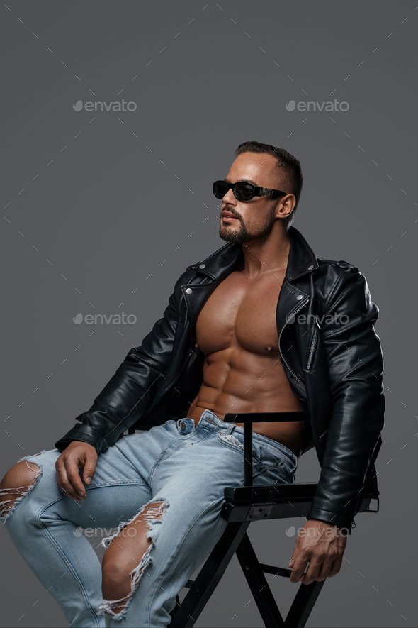 Male Model Posing Guide - 35 Poses To Help You Pose Like A Pro — Brandon  Andre Headshots