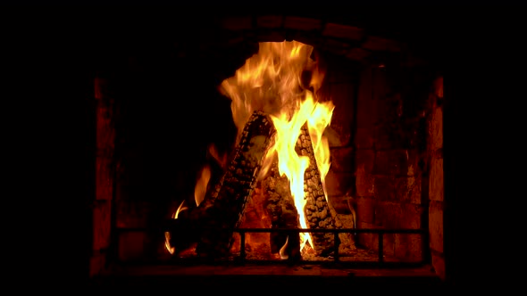 The Fireplace alt