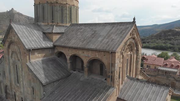 Aerial view of Svetitskhoveli Cathedral in Mtskheta, Georgia alt