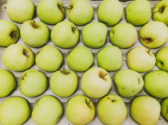 Golden Delicious Large Apple