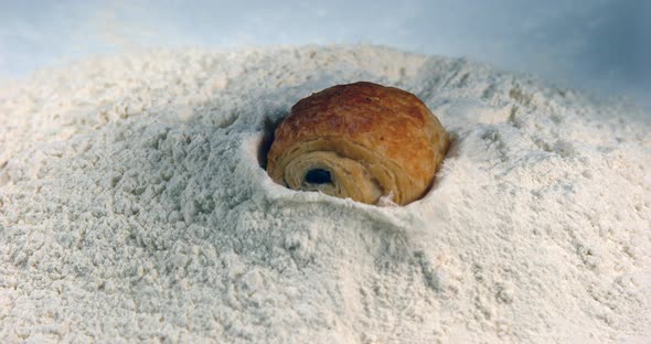 Chocolate Croissant Falling in Flour, Slow Motion 4K alt