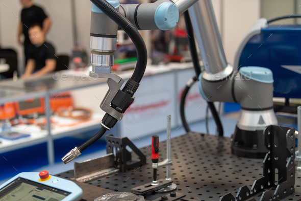 Robotic welding machine or welding robot, delivering precise and efficient welds.