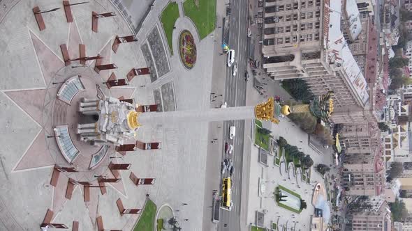 Vertical Video Kyiv Ukraine Independence Square Maidan alt