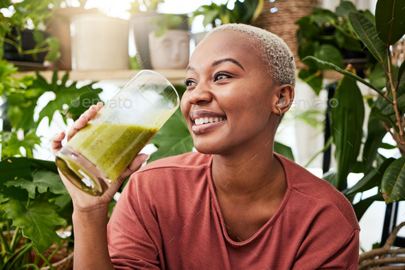 Fit Black Girl Drinking Delicious Detox Smoothie Stock Image