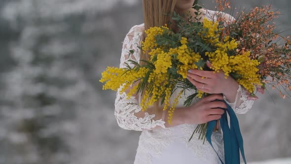 Portrait of a Bride with Flowers alt