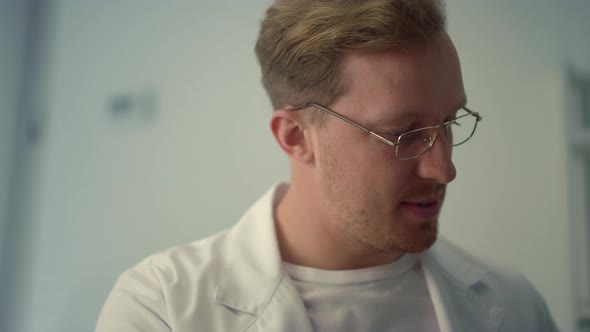 Therapist Examining Xray Patient Lungs in Clinic Closeup alt