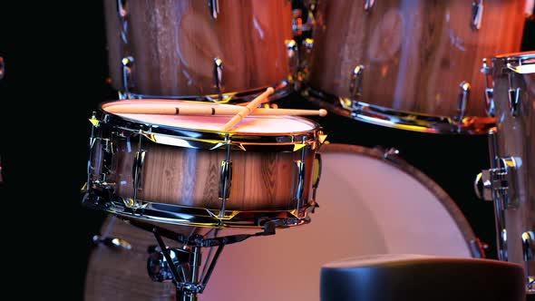 Bright wood drum kit on a black background. Turkish, handmade, bronze cymbals.4K alt