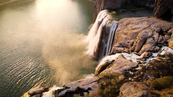 Aerial shot of Shoshone Falls on the Snake River in Idaho alt