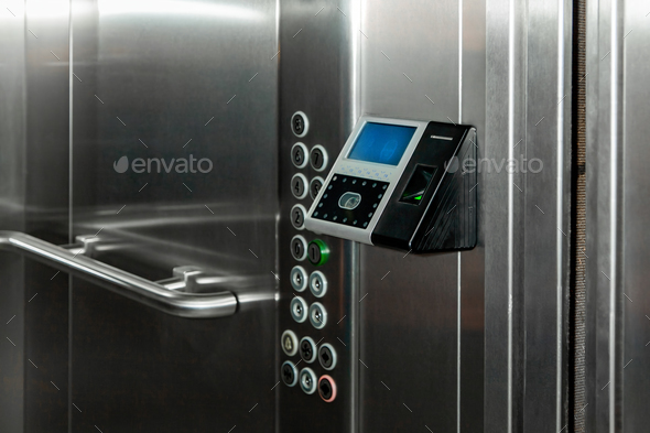 The fingerprint access control terminal with face recognition function installed in the elevator of