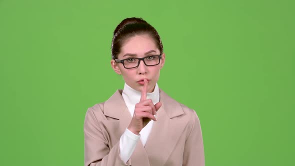 Manager Shows Quieter To His Subordinates. Green Screen alt