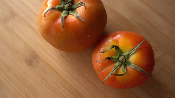 Tomatoes alt