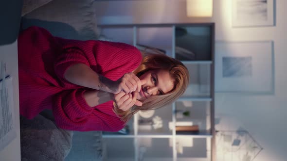 Small Heart Gesture Lovely Woman Meme Expression alt