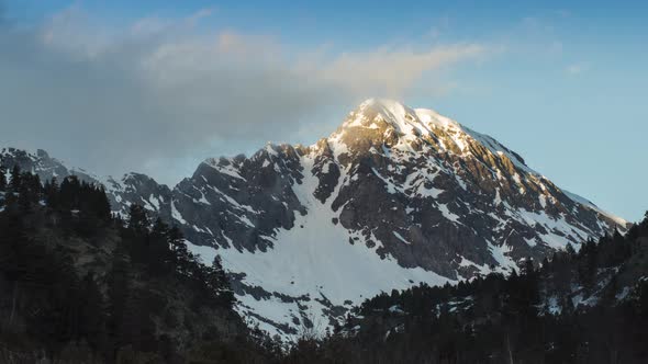 Mountain Peak Winter Morning Clouds Reveal Timelapse