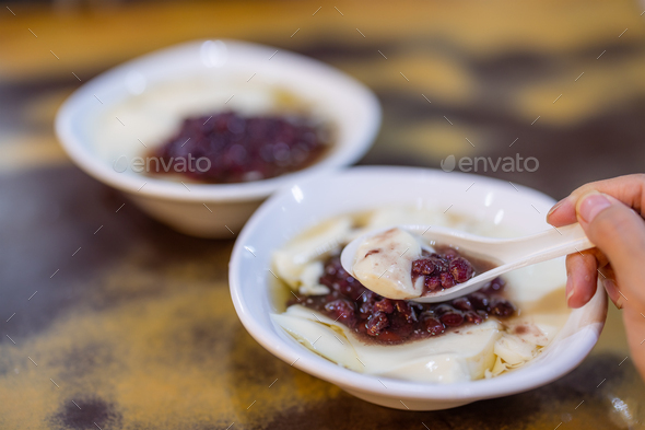 Tofu pudding with red bean, famous dessert in Taiwan