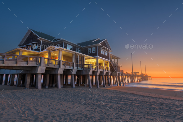 Jennette's Pier in Nags Head, North Carolina, USA Stock Photo by