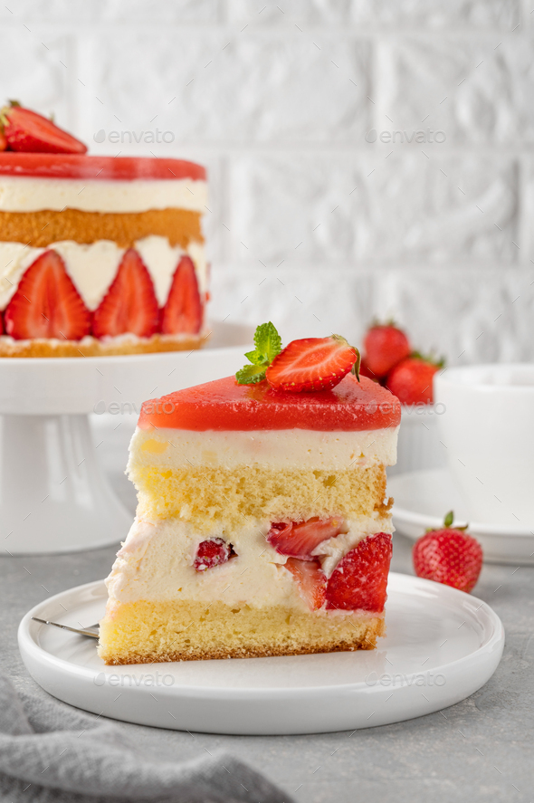 Raspberry & Cream Jelly Cakes - Bake Play Smile