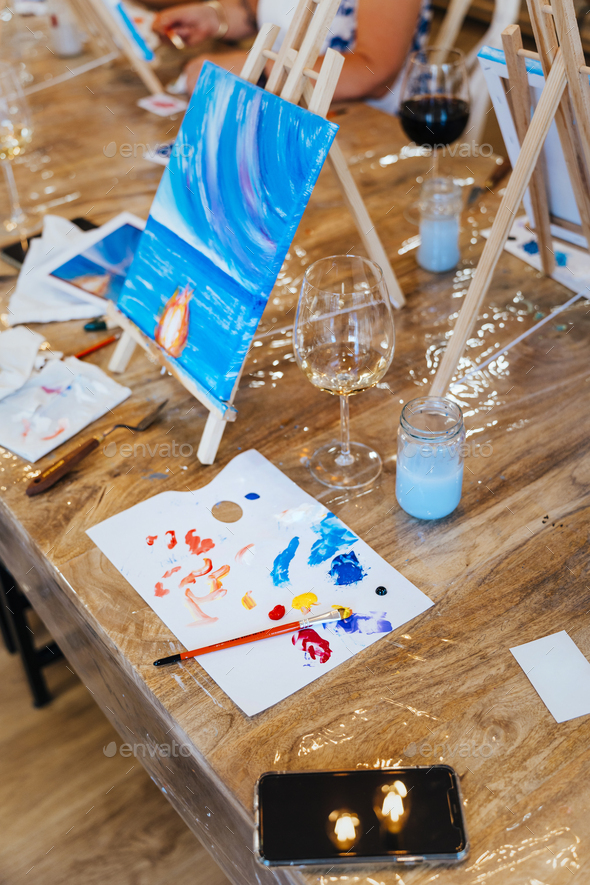 Art and Wine Workshop. Canvas and Cork: Artistic Gathering with Wine