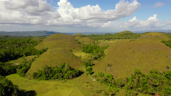 Chocolate Hills alt
