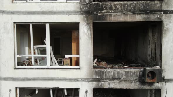 War in Ukraine  Burnt and Destroyed House in Kyiv alt