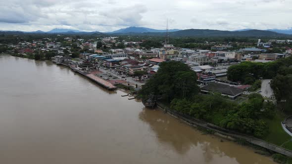 The Towns of Sarawak, Borneo, Malaysia alt