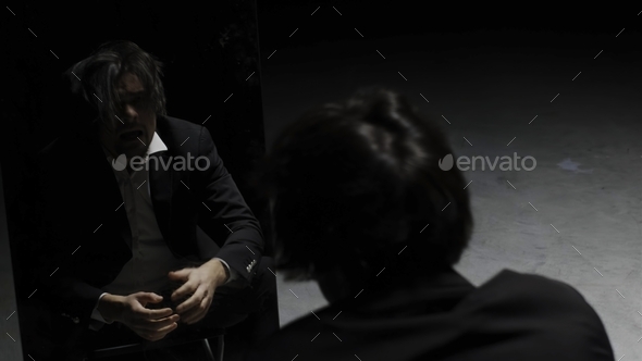 Desperate annoyed european man in rage and anger tearing his hair out. Stock footage. I made a