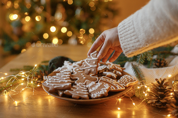 Merry Christmas Cookies in Pan Stock Photo - Image of season, icing:  35147294