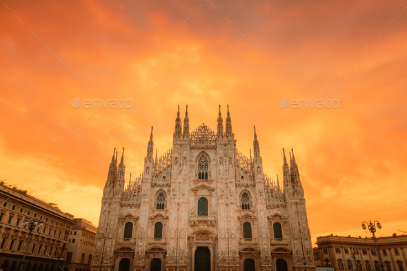 1,289 Cathedral Milan Sunset Stock Photos - Free & Royalty-Free Stock  Photos from Dreamstime