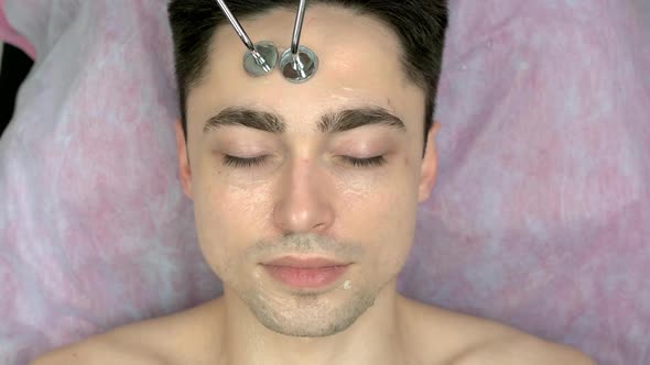 Face of Man Microcurrent Therapy alt