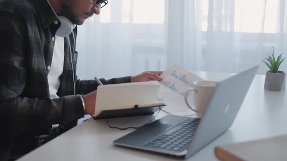 Analysis Report Income Charts Man Graphs Office alt