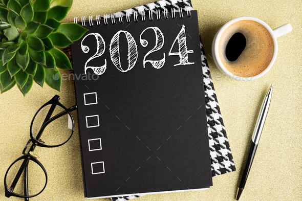 New Year Resolutions 2024 On Desk 2024 Resolutions List With Notebook   DSC 40112 