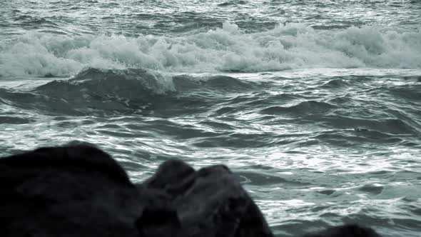 Evening Waves and Defocused Rocks