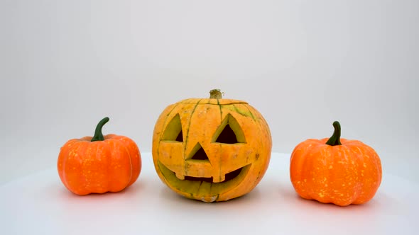 Halloween pumpkin alt