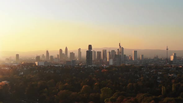 Cinematic Aerial of Frankfurt Skyline panorama at sunset alt