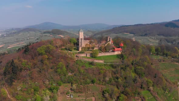 Beautiful top view of the Starkenburg castle in the German city of Heppenheim. alt