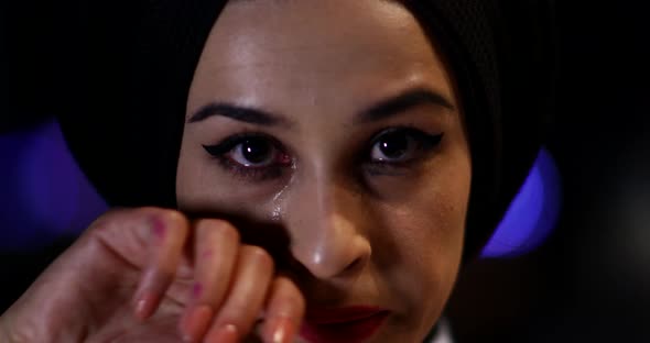 Crying Sad Woman Feeling Upset alt