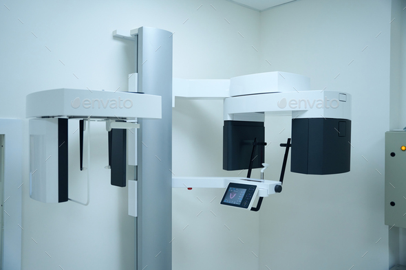 Radiographic equipment used for diagnostic imaging in dentistry clinic