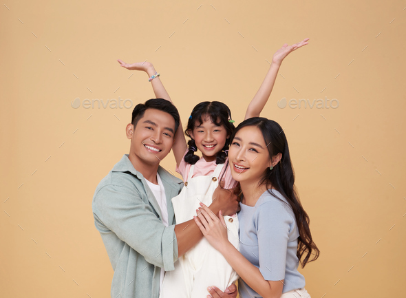 family nude  asia 