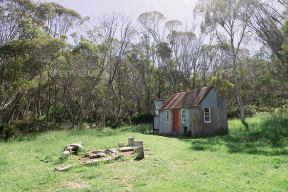 Horse Camp Hut in Kosciuszko National Park in Australia