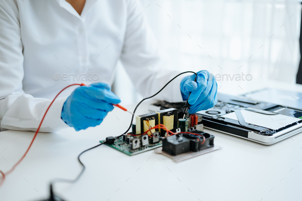 Electronics technician, electronic engineering electronic repair, electronics measuring and testing
