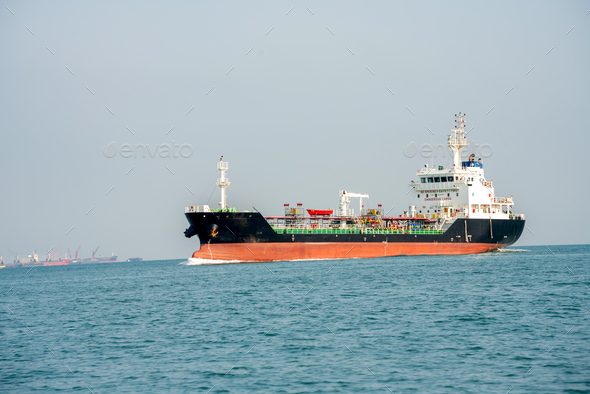 Oil Crude Gas Tanker Ship, Cargo container Ship offshore mooring at ...