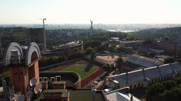 Beautiful Area of Kiev alt