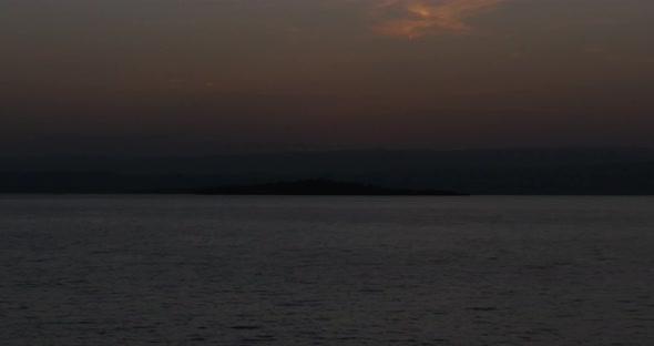 Ocean at Sunrise, Camargue in the South East of France, Time Lapse 4K alt