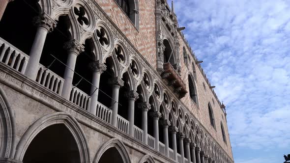 Motion Along Breathtaking Architecture of Doge Palace Facade alt