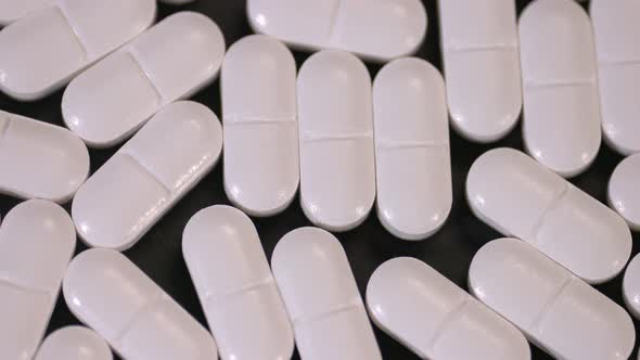 White long Pills Rotation alt